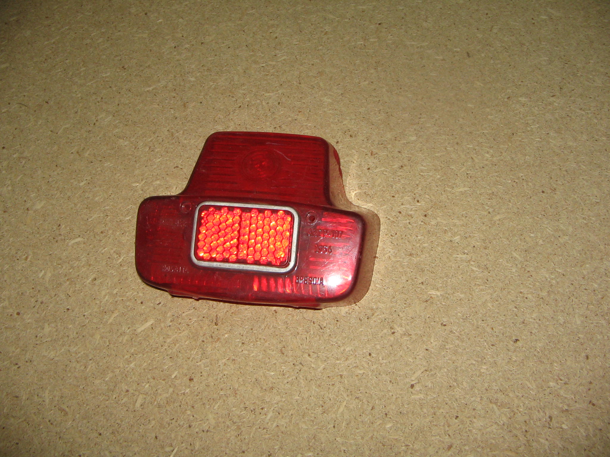 PLASTICA VESPA N.1.038